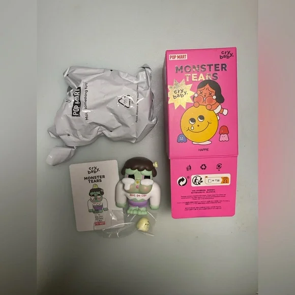 CRYBABY Monster Tears Series *Rare* Blind Box BIG BOY FRANKIE - Picture 2 of 7